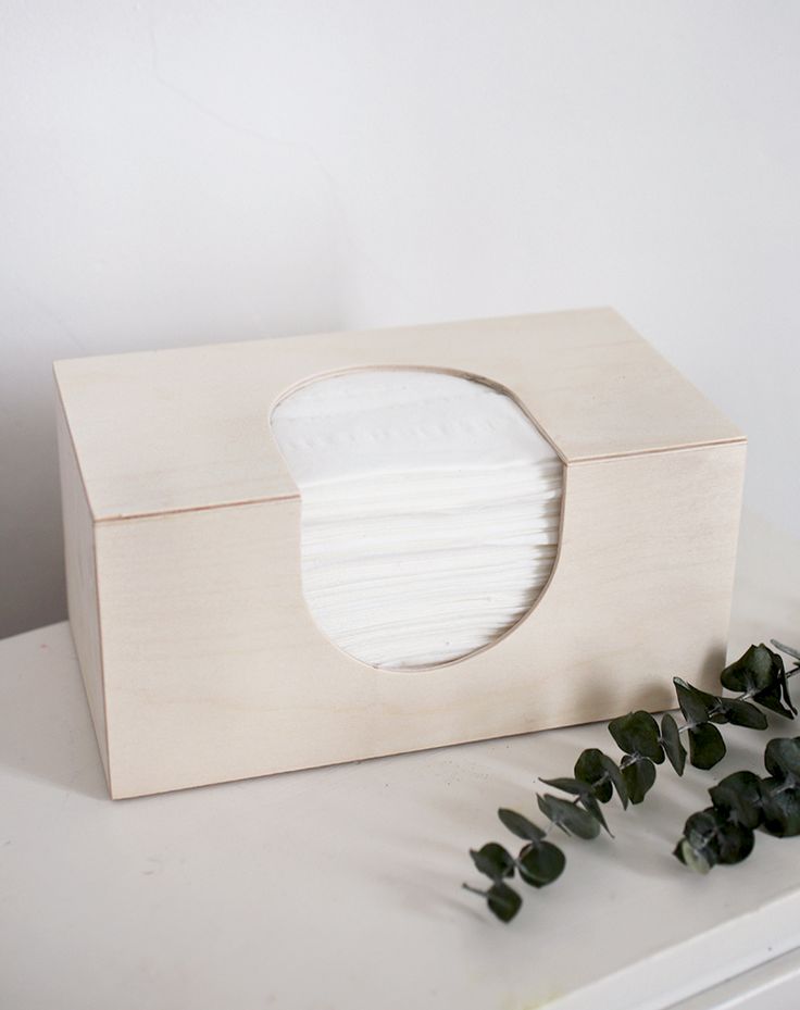 Коробка с туалетными салфетками