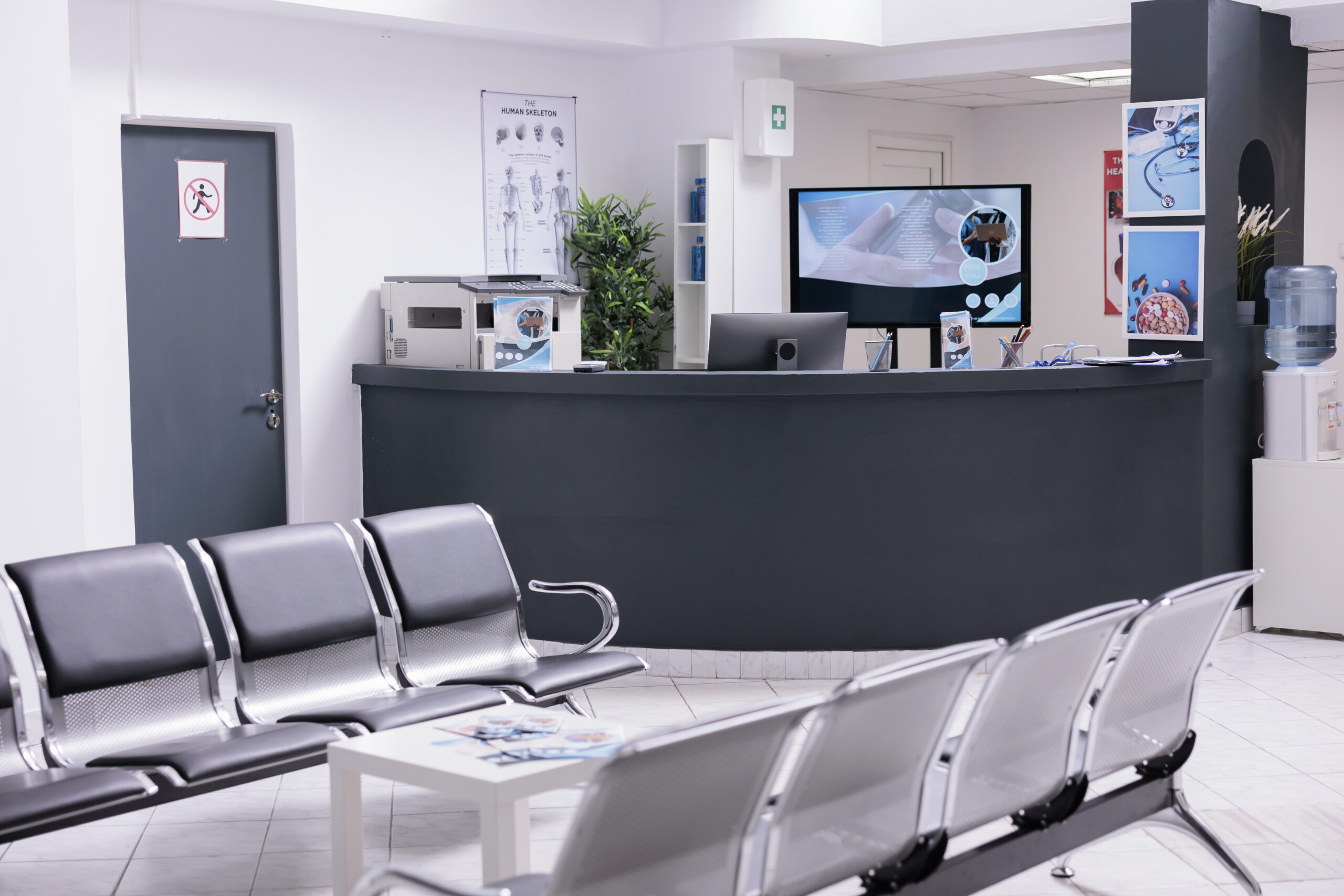 Clinical reception with waiting room in lobby