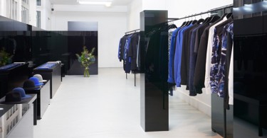 Тонкость стиля внутреннего убранства и грамотные дизайнерские акценты в образе магазина Études Studio store N°0