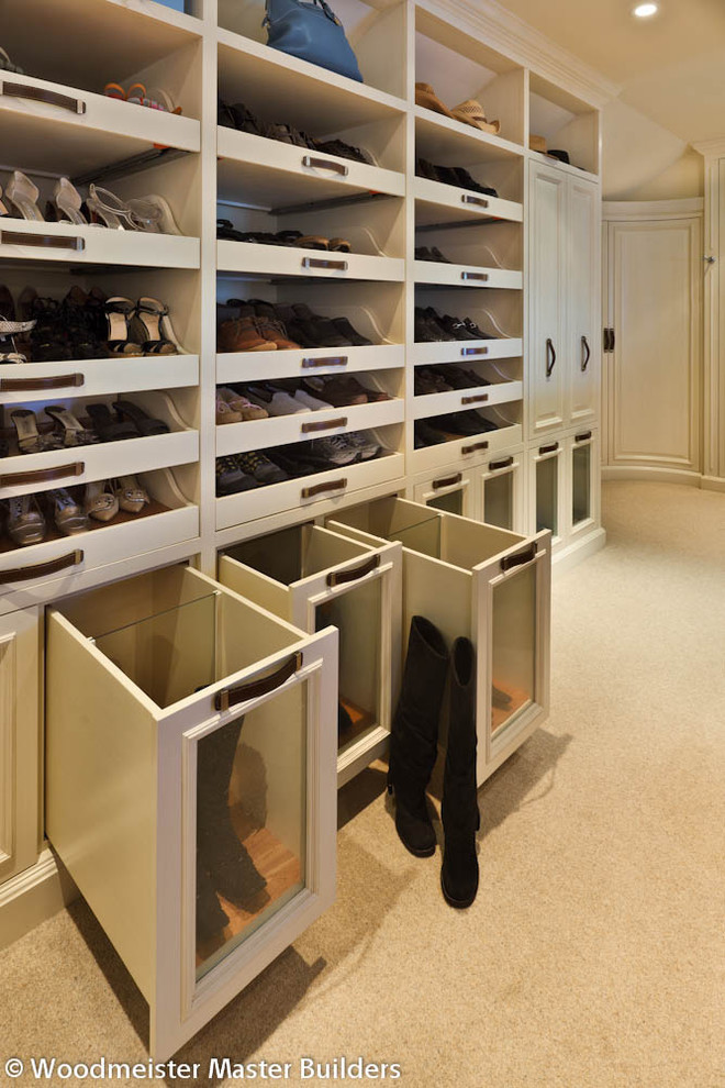 Хранение обуви в прихожей в шкафу