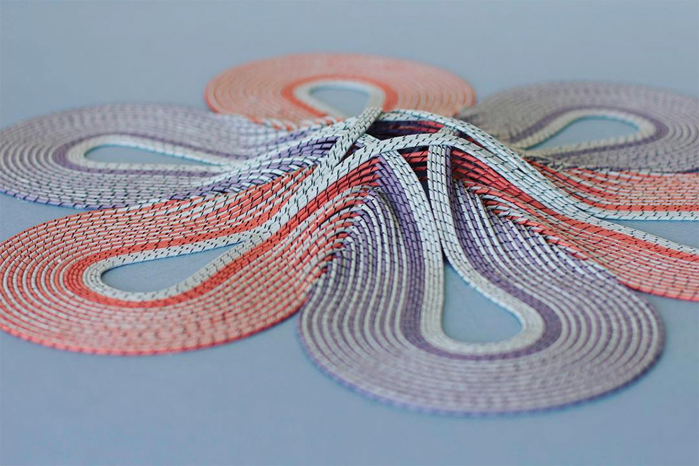 Невероятная техника плетения из бумаги: затейливые гобелены от Гюнжан Айлавади