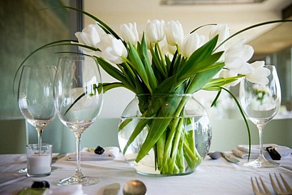 Уникальные цветы в вазе для декора интерьера