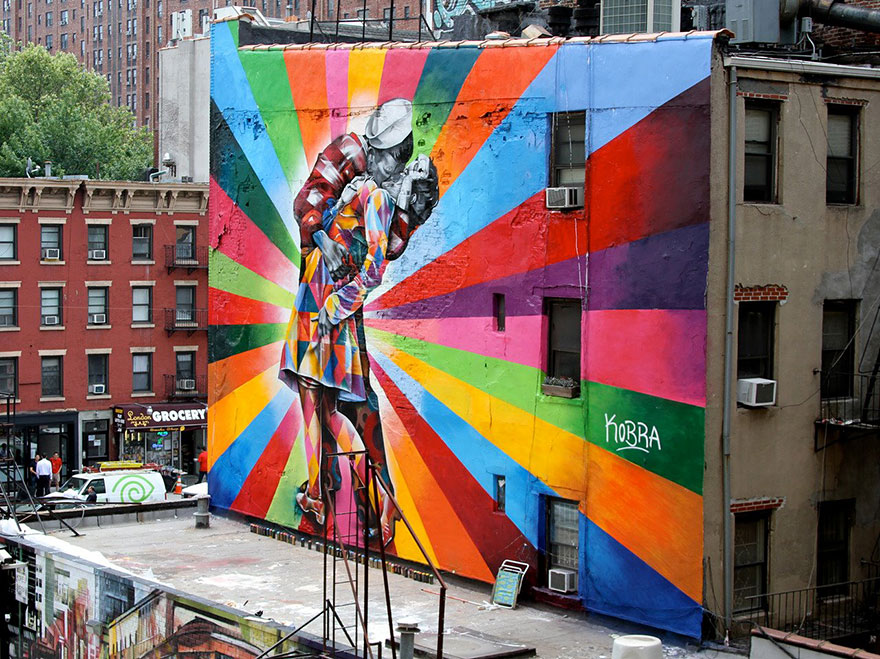 Уличный стрит арт от крайне гениальных художников и дизайнеров