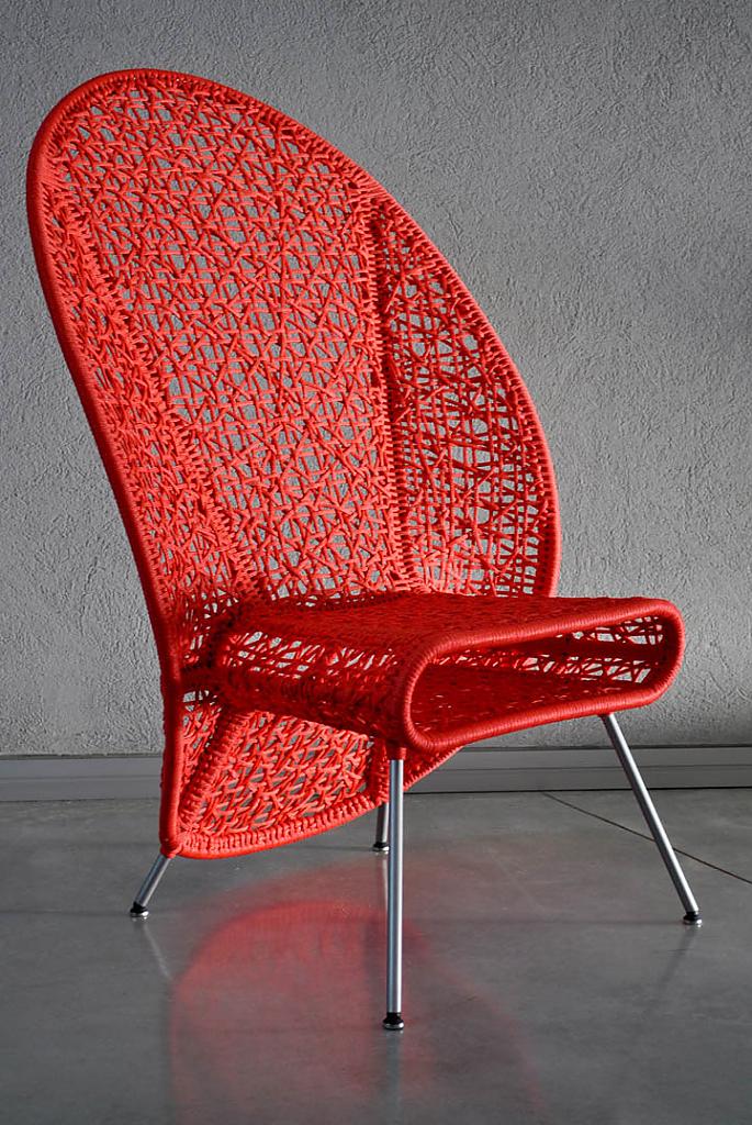 Современный стул от мастера Tal Gur