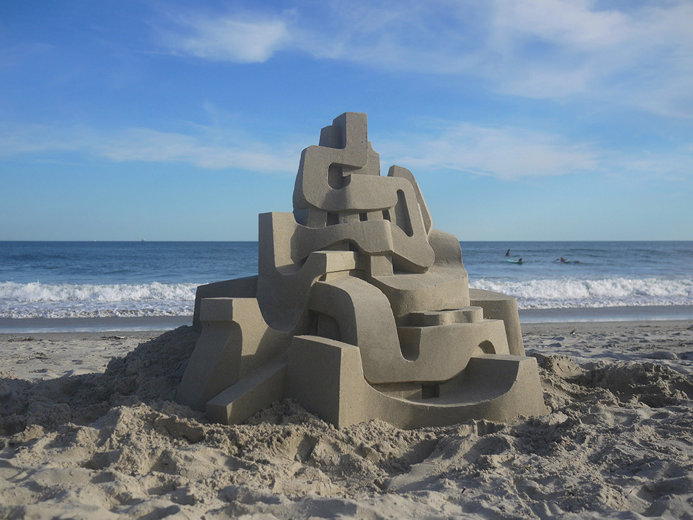 Кальвин Зайберт: новые модернистские архитектурные объекты из песка