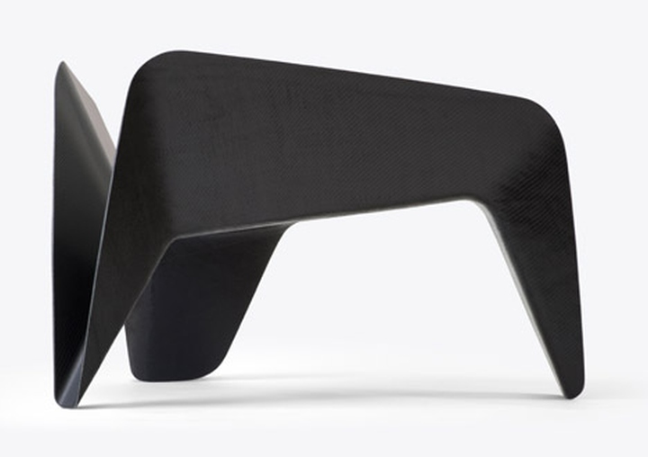 Красивое карбоновое кресло от Thomas Feichtner
