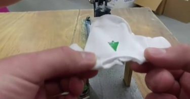 Дэвин Смит: миниатюрное функциональное устройство для трафаретной печати на ткани