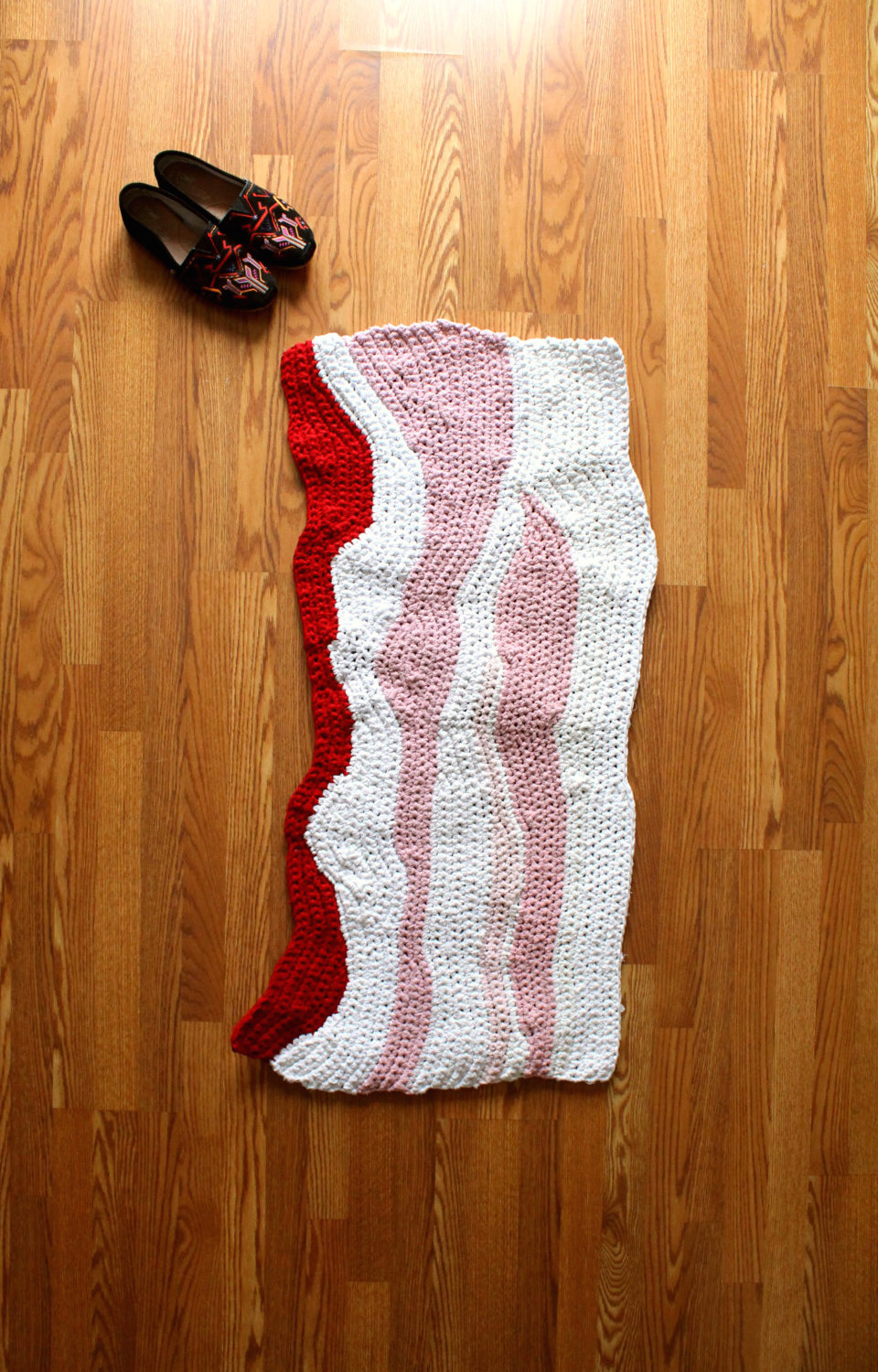 Очаровательные напольные коврики ручной работы от Карли Деллжер