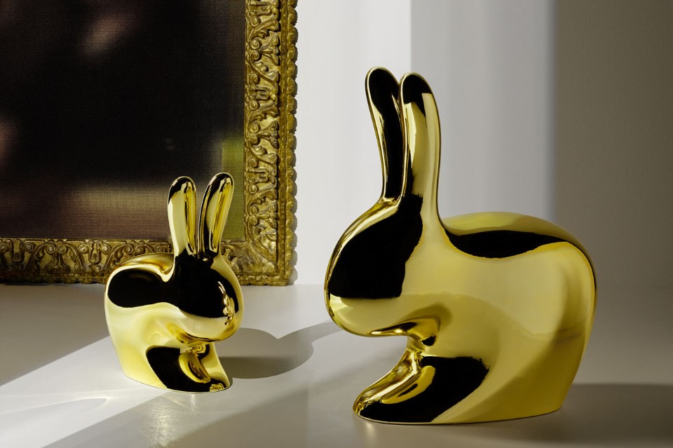 Стефано Джованнони: золотые скульптуры зайцев