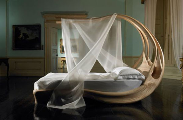 Умопомрачительная кровать с балдахином