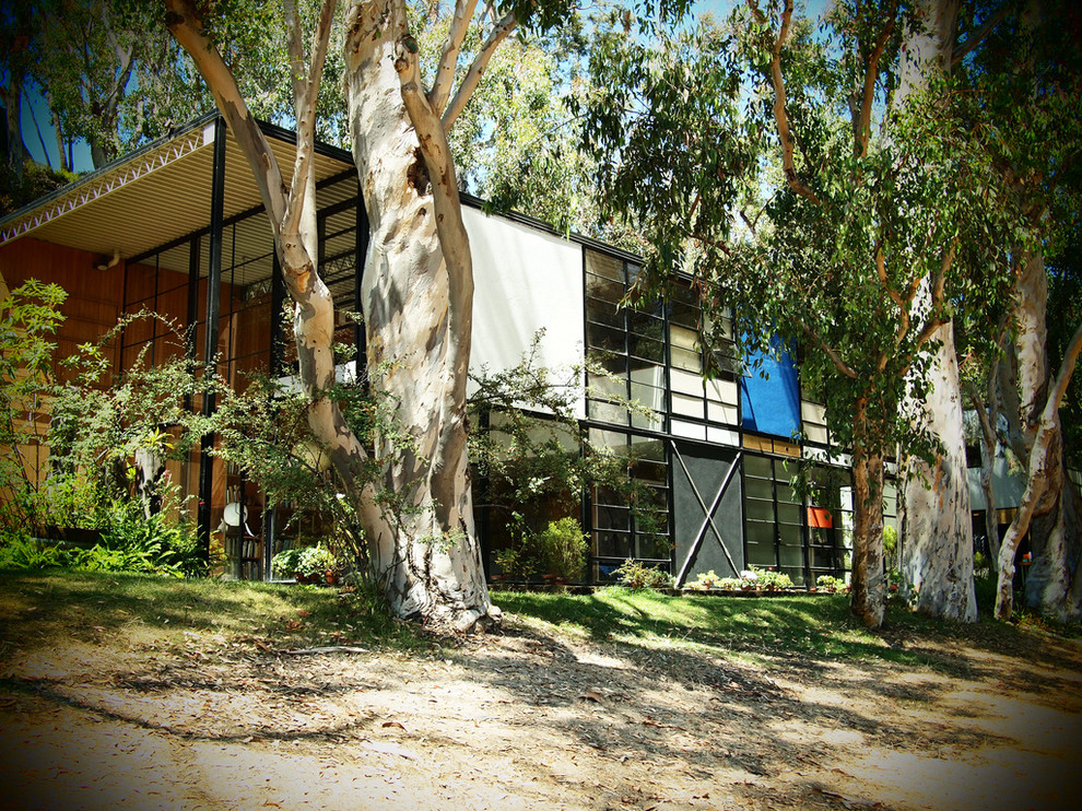 Дом и студия архитекторов Charles и Ray Eames в штате Калифорния