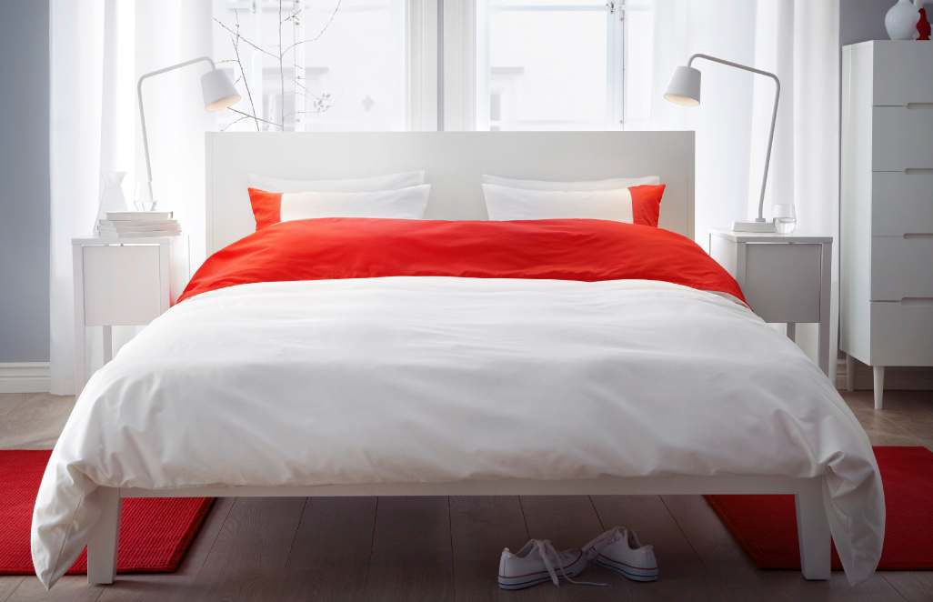 Замечательный дизайн интерьера спальни от Ikea