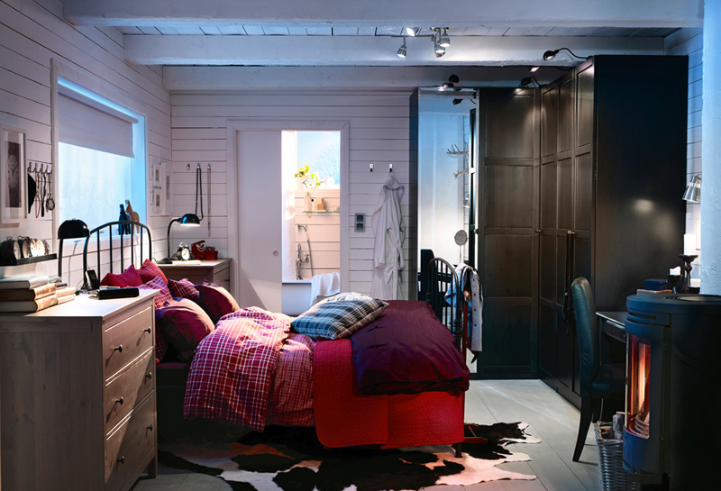 Яркий дизайн интерьера спальни от Ikea