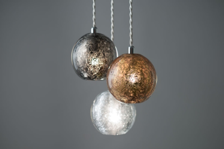 Круглые светильники из коллекции Tree Frost от Mikiya Kobayashi and Kohei Glass Studio
