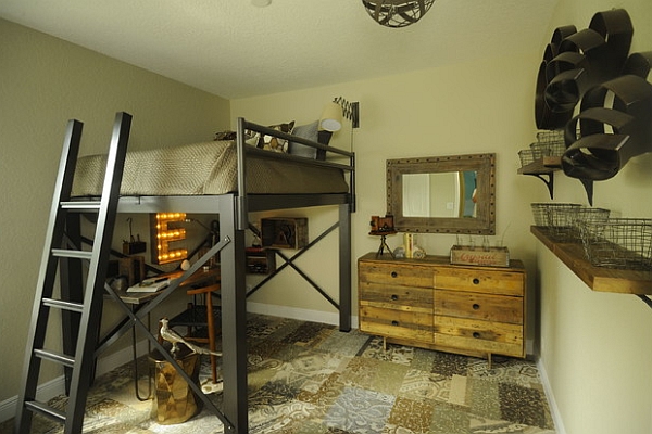 Спальня, выполненная в промышленном стиле с неординарной кроватью-чердаком