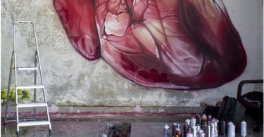 Сердце: фото фрески от хорватского уличного художника Лонаца