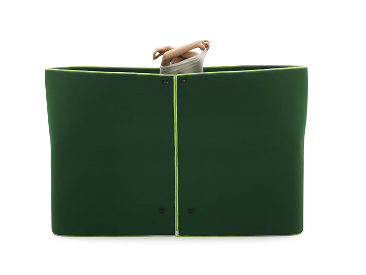 Функциональный диван Sosia в зеленом цвете от Emanuele Magini