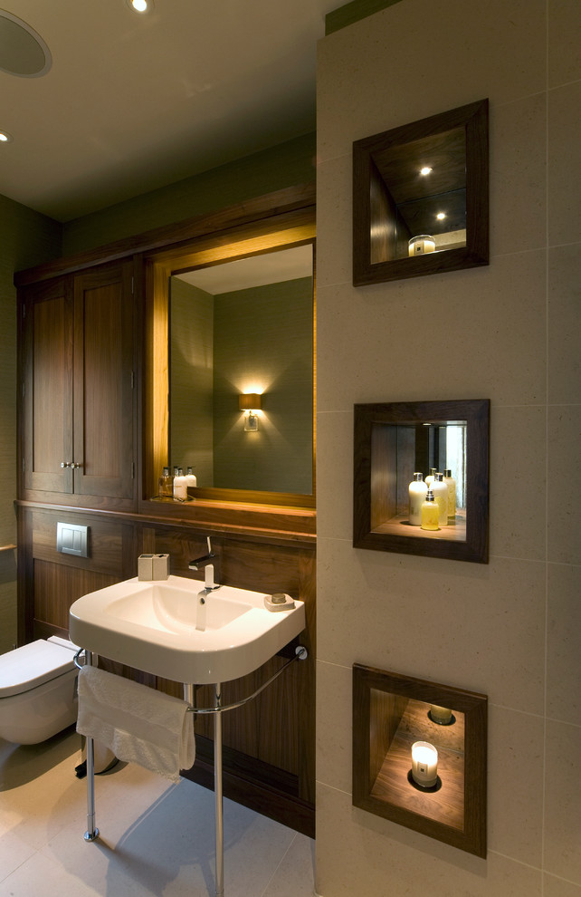 Зеркальные ниши с подсветкой в интерьере ванной комнаты