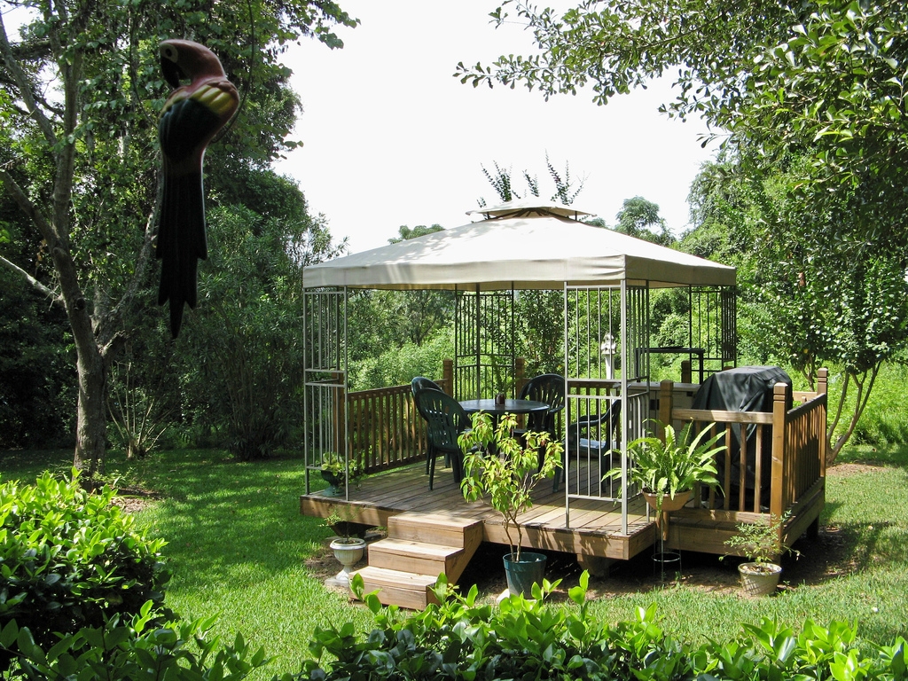 Красивые зоны отдыха на садовом участке и даче