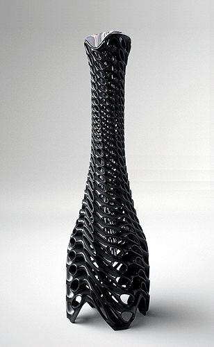 Прекрасная ваза из металла покрытая никелем