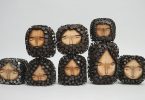 Хайме Молина: коллекция миниатюрных скульптур меланхоличных бородачей из гвоздей и дерева