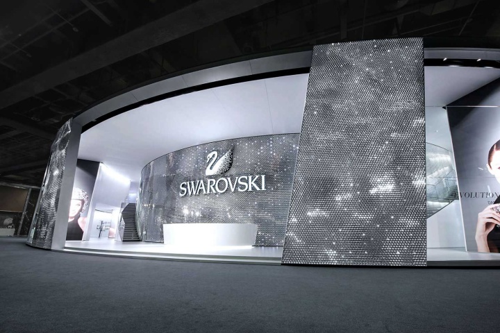 Чудесное оформление выставочного центра Swarovski в Швейцарии