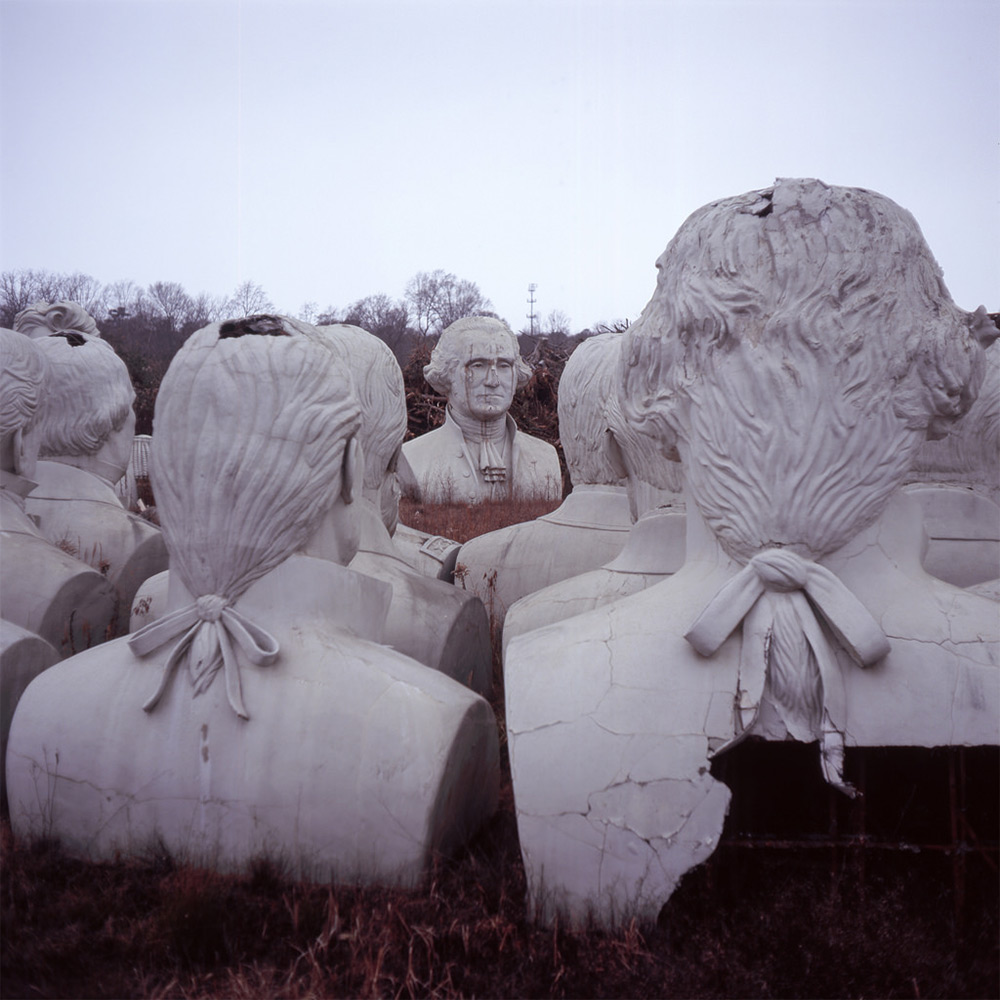 Разрушающиеся бюсты бывших видных государственных мужей США на фото от Патрик Джоаста