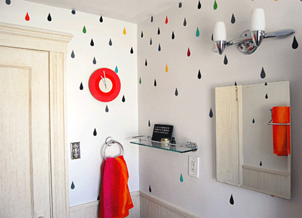 Шикарное оформление интерьера ванной комнаты в радужных цветах