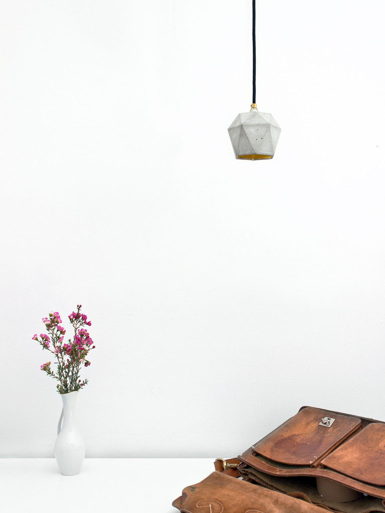 Несравненный подвесной светильник Triangulate от баварского дизайнера Stefan Gant