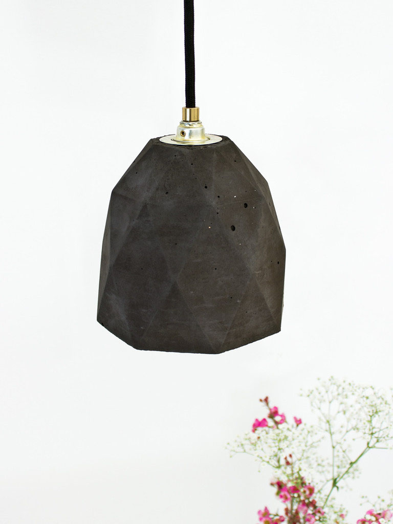 Прекрасный подвесной светильник Triangulate от баварского дизайнера Stefan Gant