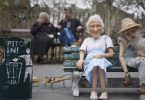Люди и куклы: кадры из короткометражного фильма Дэвида Фридмана Ricky & Doris