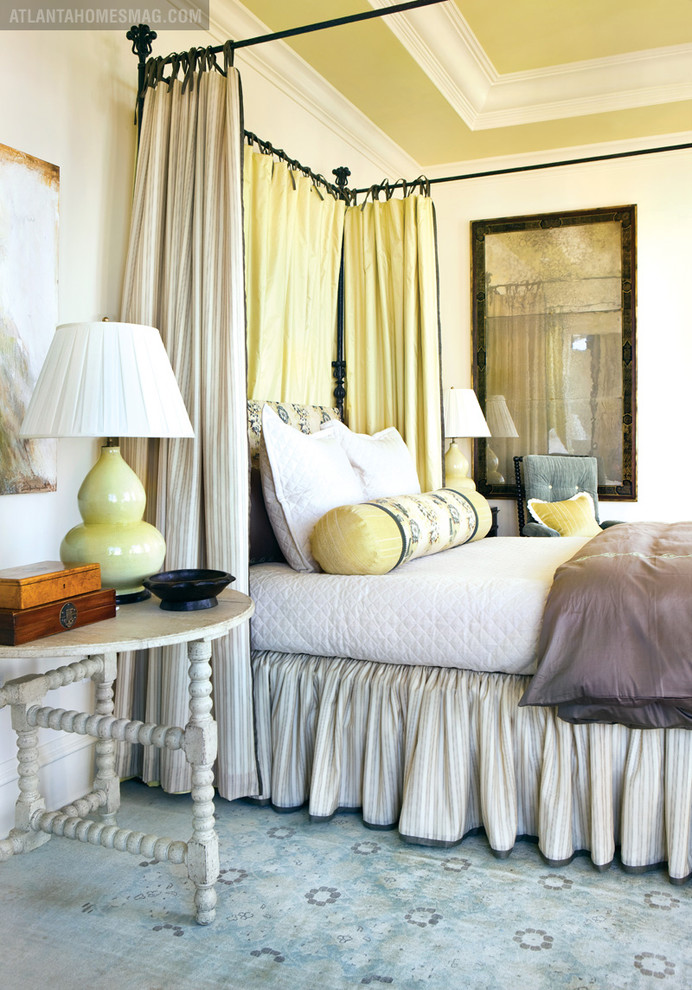 Мягкие цвета в спальне от Liz Williams Interiors